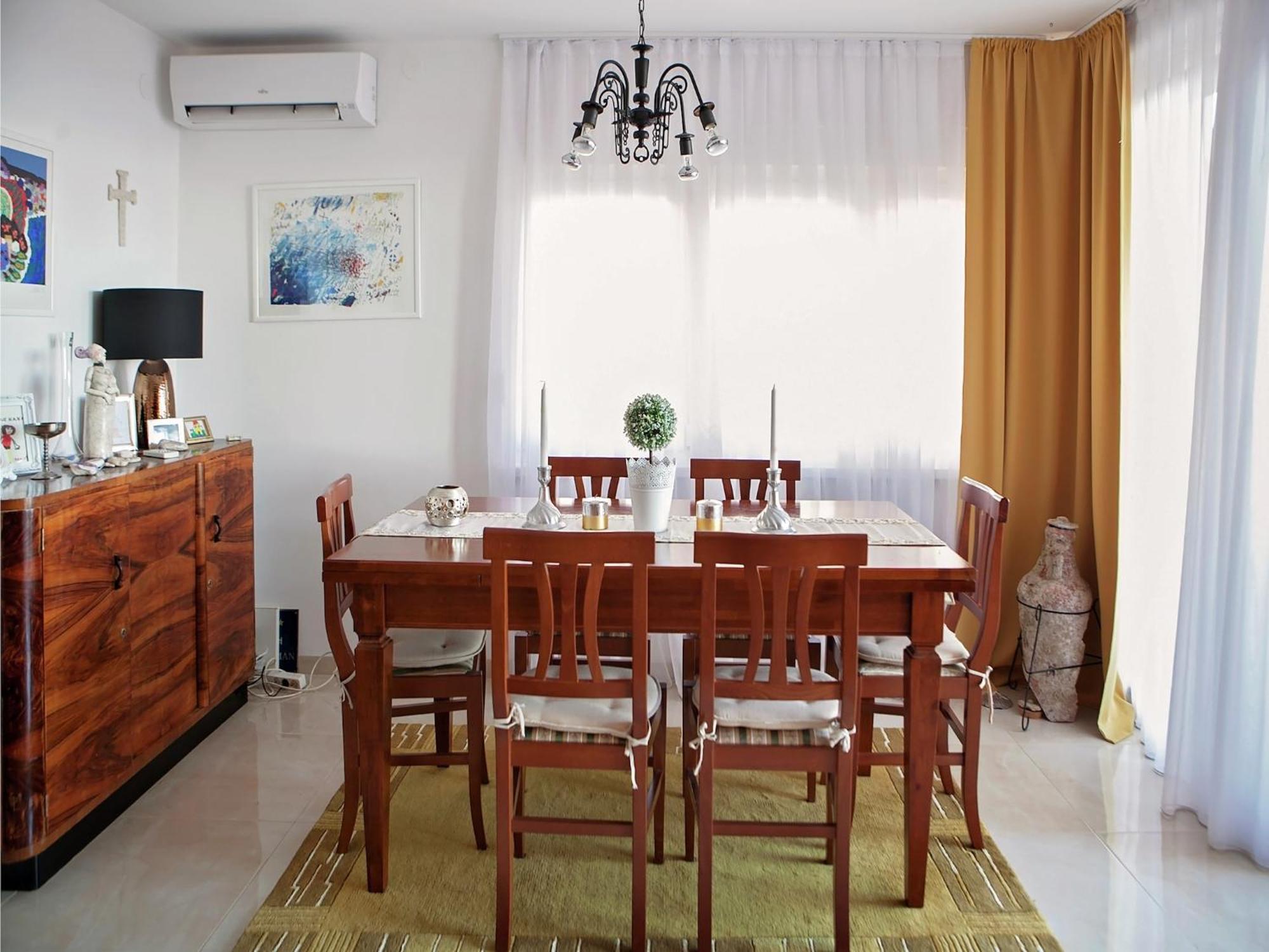 Cozy Apartment With A Balcony And A Sea View Brela Eksteriør bilde